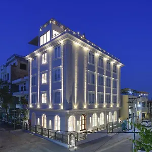 3* Hotel Shahpura Dev Panache