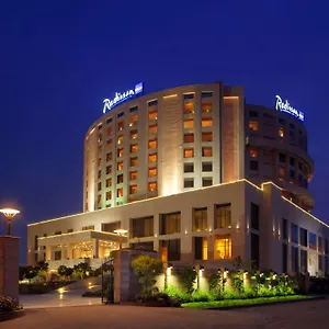 ***** Hotel Radisson Blu New Dwarka Inde