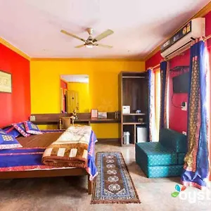 Ganpati Hotel Benares