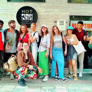 Hot - House Of Travellers Taj View Hostel Agra (Uttar Pradesh)
