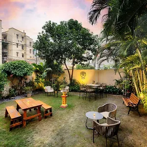 International Travellers' By Ith Hostel Benares