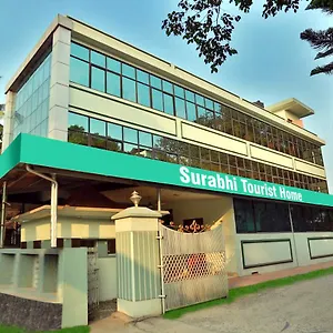 surabhi-tourist-home.hotels-munnar.com/